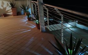 Armareaoverseassuites 1