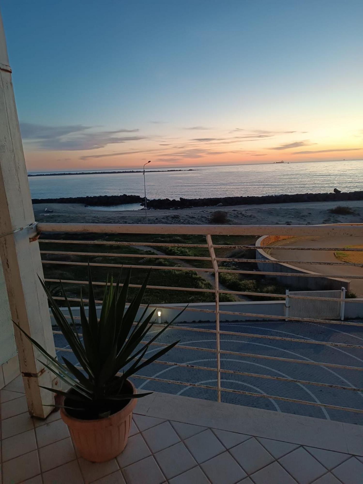 Armareaoverseassuites 1 Fiumicino Exterior photo